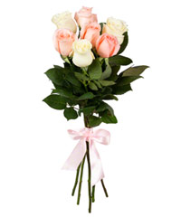 Букет из розовых и белых роз 60см