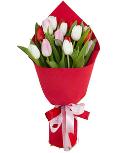 Букет из цветов "Букет из 15 тюльпанов микс" 18 - 30 см.